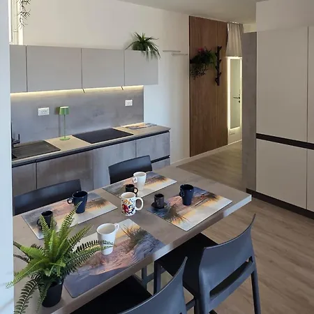 Casa Vista Mare アパート リニャーノ・サッビアドーロ